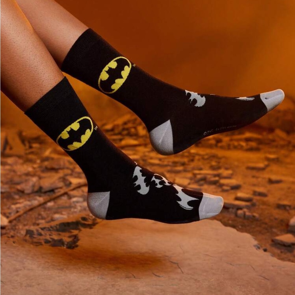 Batman Black and Gray Crew Socks NEW 🏷️